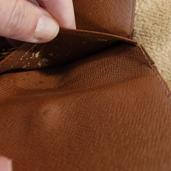 Authentic Louis Vuitton Multicles Key Chain Case Holder Wallet - Picture 12 of 13